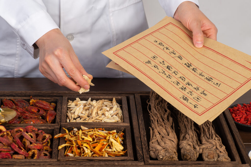 chinese medicine treatments for stomach pain